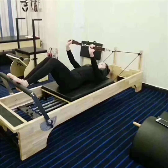 Cadillac Multifunktionales Reformer-Holz-Yoga-Trainingsgerät Pilates Cadillac Reformer